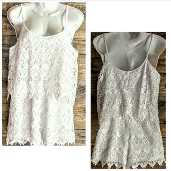 Miami Lace Romper Size M Two Tier Scallop NWOT - Picture 2 of 9